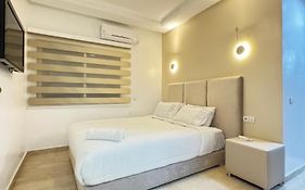 SUITOUISS - Agdal 3 - Appartement à 2 minutes de la gare de train TGV Rabat